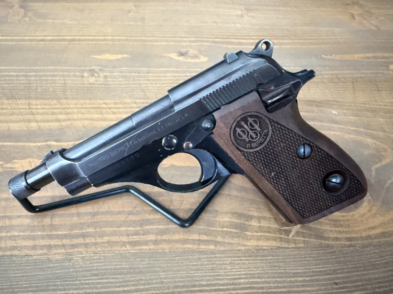 Beretta 71 ZÁVIT NA TLUMIČ