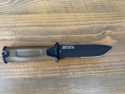 Gerber StrongArm hnědý